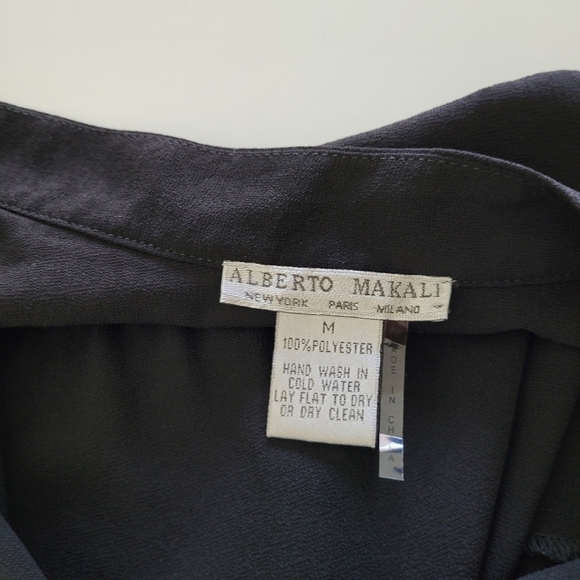 Alberto Makali black chaffon ruffle v-neck top - Picture 2 of 6